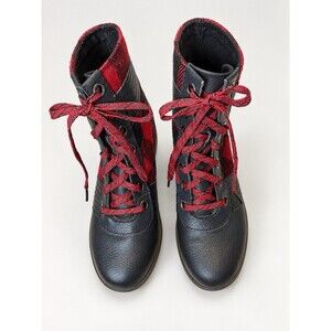 SOREL Red & Black Plaid Lace-Up Ankle Boots – Size 4